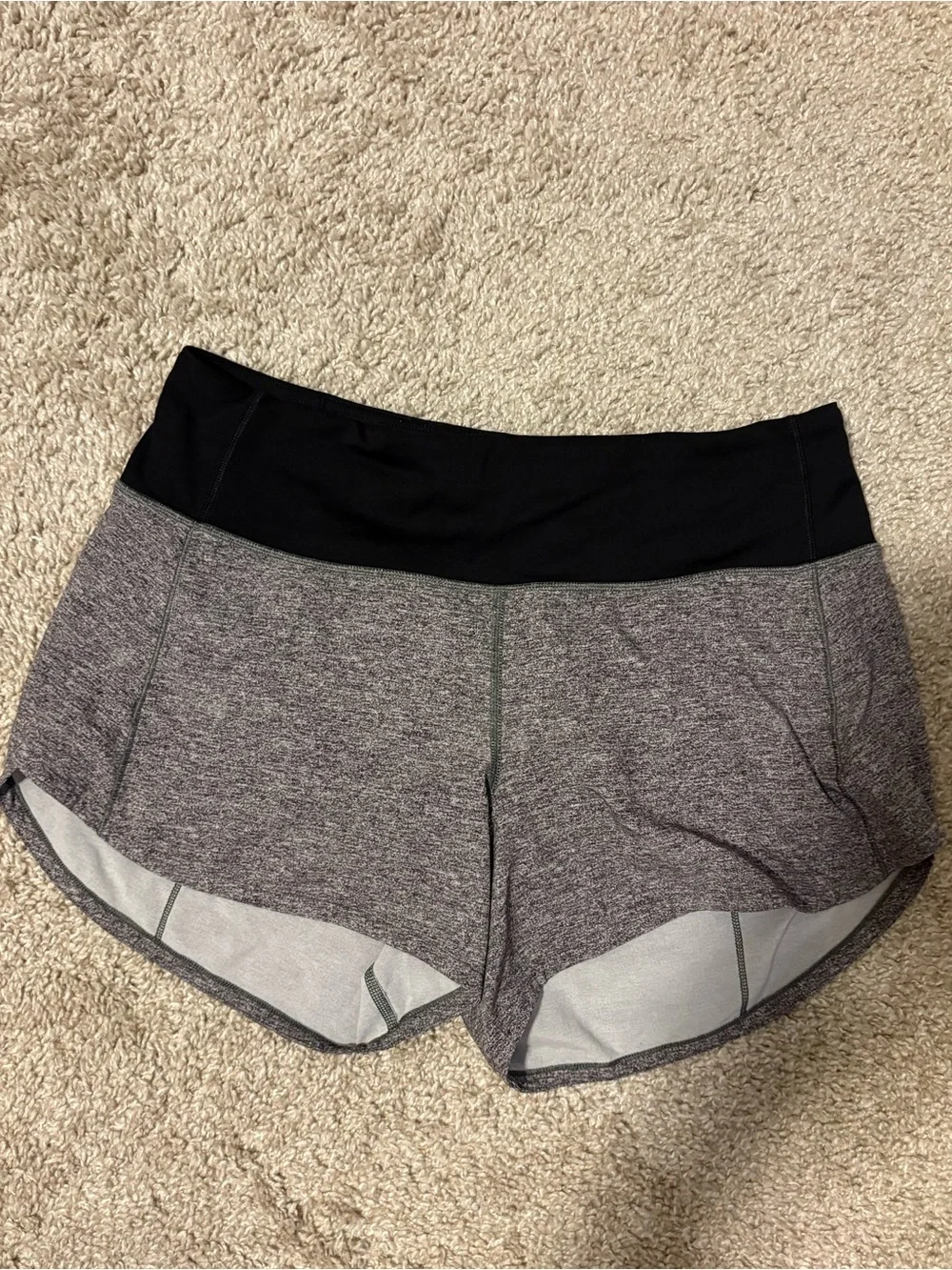 Lululemon Speed Up Short Long *4